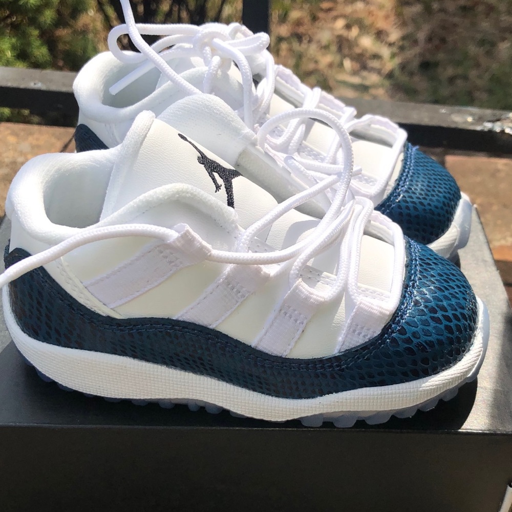 Jordan 11 Retro 11